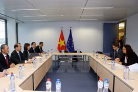  UE ratifica respaldo a diálogo para asuntos del Mar Oriental