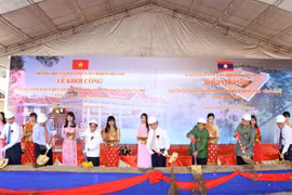 Ayuda Vietnam a Laos en capacitación de funcionarios
