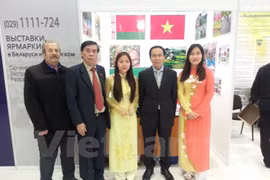 Vietnam participa en feria internacional en Belarús
