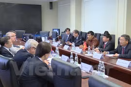 Vietnam fomenta nexos económicos con Rusia y Belarús