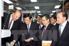 Instan a elevar prestigio de universidad Viet Duc a nivel regional