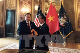 Promueve Vietnam cooperación con el estado norteamericano de Utah