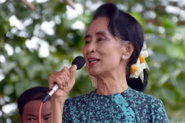 Myanmar: San Suu Kyi elegida a la cámara baja