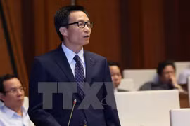 Tres vicepremieres y 13 titulares sectoriales comparecen ante parlamento