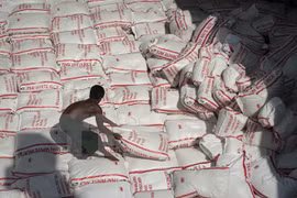 Tailandia planea exportar diez millones de toneladas de arroz en 2016