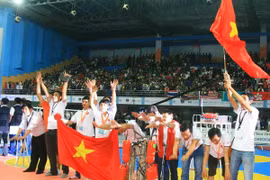 Conquista Vietnam concurso regional de robótica