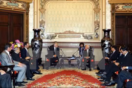Presidente del Senado checo finaliza visita a Vietnam