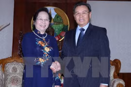 Vicepresidenta vietnamita se reúne con dirigente parlamentario de Laos
