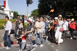 Tailandia confía en rápida recuperación del sector turístico