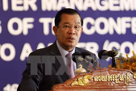 Primer ministro cambodiano visita Tailandia