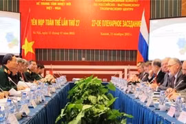 Vietnam y Rusia potencian cooperación en desarrollo de técnica militar