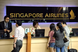 Pueden cobrar aerolíneas a viajeros negados entrada a Singapur