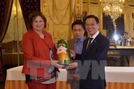 Hanoi y Ginebra robustecen relaciones de amistad y cooperación