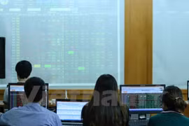 Emiten circular sobre inversión foránea en Bolsa de valores