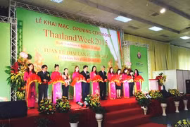 Inauguran feria de productos tailandeses 2015 en Hanoi