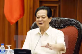 Premier preside reunión sobre impactos de devaluación de yuan