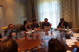 Vietnam y Sudáfrica estrechan vínculos parlamentarios