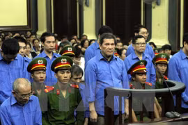  Sentencian a cadena perpetúa a exdirector de compañía vietnamita