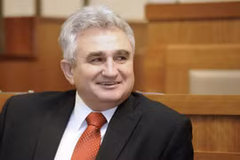 Presidente del Senado checo resalta cooperación educacional con Vietnam