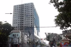 Inversor de edificio en 8B Le Truc presenta plan de desmontar partes violatorias