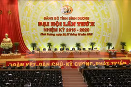 Presidente vietnamita asiste a la asamblea partidista de Binh Duong