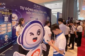 En un evento de promover la inteligencia artificial. (Fuente: hanoimoi.vn)