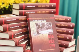 El libro “Dien Bien Phu” (Fuente: cand.com.vn)