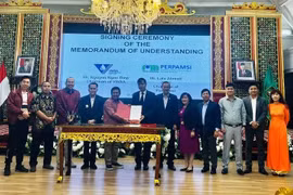 En el evento (Fuente: tapchinuoc.vn)