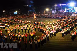 Danza Xoe de Vietnam reconocida por UNESCO como Patrimonio de la Humanidad