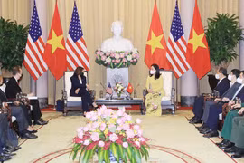 Vicepresidenta de Vietnam recibe a su homóloga estadounidense
