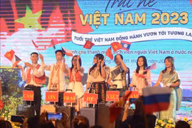 Campamento de verano 2023: Jóvenes vietnamitas en extranjero miran a la Patria