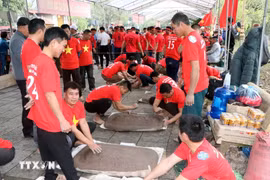 Festival primaveral en Hai Duong promueve el petardo de arcilla ​