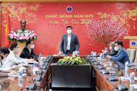 Ciudad Ho Chi Minh por erradicar brote de COVID-19 en aeropuerto Tan Son Nhat