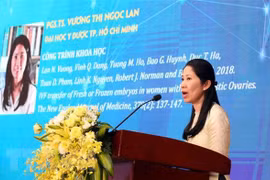 Honran en Vietnam a científicos e individuos destacados en combate antiepidémico