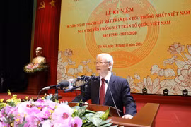 Máximo dirigente de Vietnam encabeza acto por el aniversario 90 del Día Nacional del Frente de la Patria