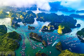 Bahía de Ha Long, destino popular del mundo en 2024