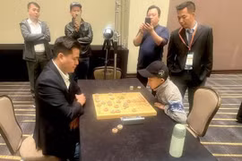 Jugador vietnamita defiende título mundial de ajedrez chino