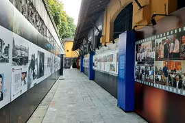 Hanoi por recrear victoria de batalla aérea Dien Bien Phu