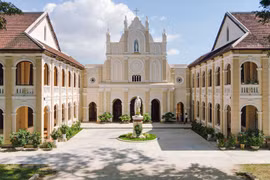 Iglesia Lang Song, joya histórica en provincia vietnamita de Binh Dinh
