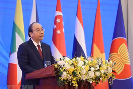 Inauguran XXXVII Cumbre de la ASEAN