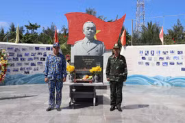 Estatua del general Vo Nguyen Giap custodia la soberanía vietnamita en archipiélago de Truong Sa 