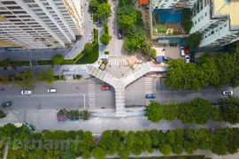Puente elevado con forma de letra Y, el más hermoso en Hanoi 