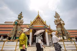 Turistas extranjeros en Bangkok, Tailandia. (Fuente:Xinhua)