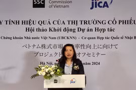La presidenta de la CEV, Vu Thi Chan Phuong, habla en el evento. (Fuente:VNA)