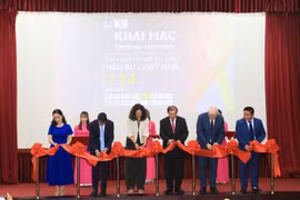 delegados cortaron la cinta inaugural del evento. (Fuente:Internet)