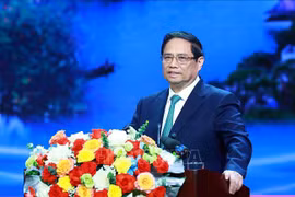El primer ministro Pham Minh Chinh habla en el evento. (Fuente:VNA)