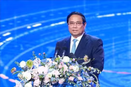 El primer ministro Pham Minh Chinh habla en el evento. (Fuente: VNA)