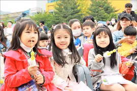Organizan campamento de verano para niños de familias multiculturales surcoreanos-vietnamitas. (Fuente:VNA)