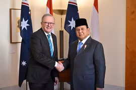 El primer ministro australiano, Anthony Albanese. y el Presidente electo de Indonesia, Prabowo Subianto. (Fuente:Reuters)