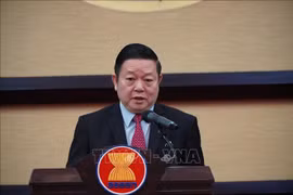 El secretario general de la ASEAN, Kao Kim Hourn, habla en el evento. (Fuente:VNA)